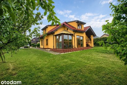 Dom na lata - wygodny i ekonomiczny | 2012r. | Mścice ul. Akacjowa