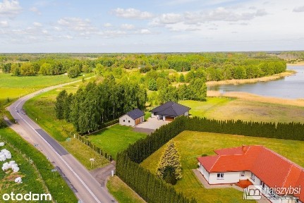 Karsk-Dom parterowy nad jeziorem
