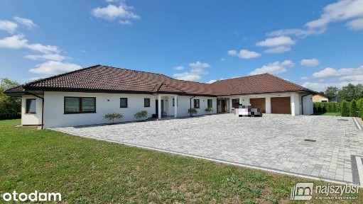 PŁOTY- UNIKATOWY DOM/REZYDENCJA 304 M2