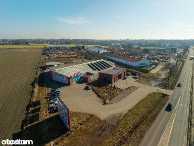 Na sprzedaż budynek handlowy - 2169,42 m² na działce 4 300 m²