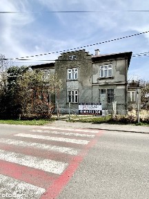 Sprzedam Dom w centrum Żurawicy / Lokale usługowe
