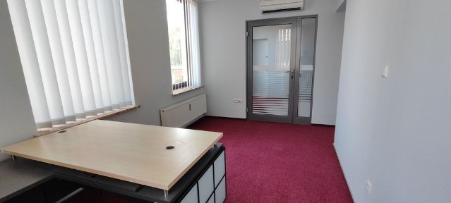 Kancelaria Biura 1 piętro po kapitalnym remoncie - ścisłe centrum !