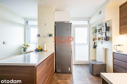 Nowoczesne 4pokoje,garderoba,balkon,panoramiczny widok,centrum