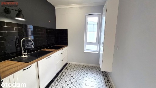 Elegancki Apartament 2 Pokoje, Balkon, Komórka