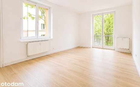 ***3 pokoje na Dworku * gotowe do zamieszkania * centrum***