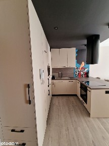 Komfortowe 31,5m2 z miejscem w hali garażowej, klimatyzacja