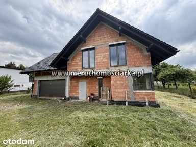 Nowy dom o bardzo funkcjonalnym układzie 207 m²