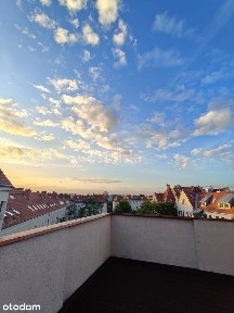 Oryginalny apartament z dużym tarasem