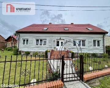 Przestronny dom z 3 mieszkaniami