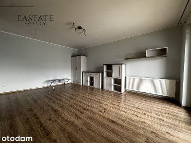 Przestronne 2 pokoje z dużym balkonem, Os. Leśne