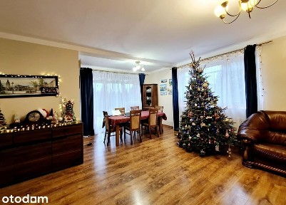 Dom wolnostojący 165m2, garaż, 6 pokoi, blisko szkoła, duża 1012m2