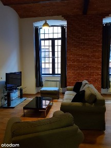 Klimatyczny loft w fabryce Scheiblera pod działalność