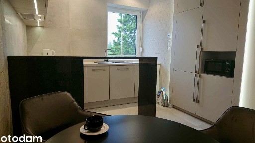 Mieszkanie 2-pokojowe: 42m2, umeblowane, wyposażone, z ogródkiem