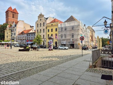Rynek Nowomiejski ładny lokal gastronomia