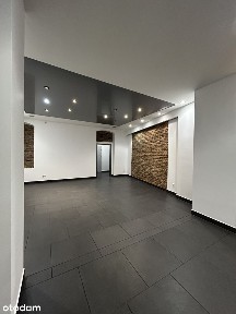 Lokal użytkowy 90 m witryna parking kamienica 1 Maja 18