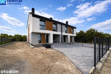 1/2 Bliźniaka ok 136m2, duża działka 700m2