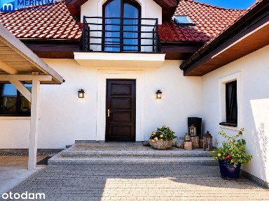 Elegancki Dom Premium z Klimatem w Urokliwym Miejscu
