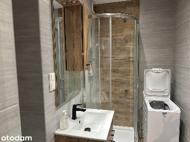Komfortowe pokoje na wynajem z balkonem dla studentów