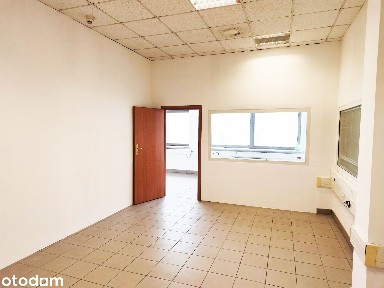 Lokal 55 m² biuro/usługi - I piętro, blisko Metra Targówek