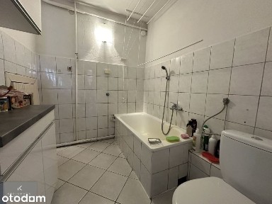 Na sprzedaż dom o pow. 178 m², 5 pokoi.