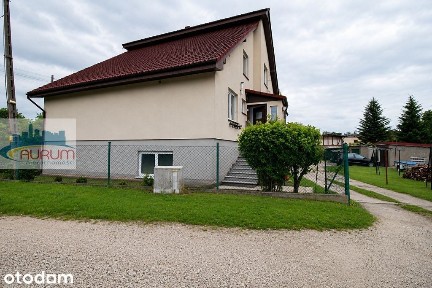 Dom wolnostojący z garażem
