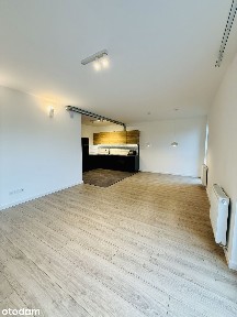 Brak prowizji! Pierwszy najem. 3 pokoje, balkon, nieumeblowane.