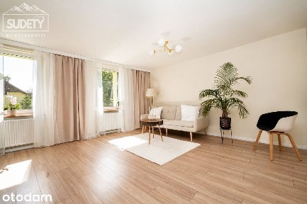 Mieszkanie dwupokojowe po remoncie-balkon- Osiedle