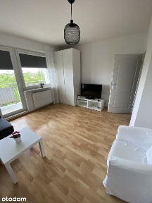 Przestronne 2 pokoje z oddzielną kuchnią/blisko metra Imielin