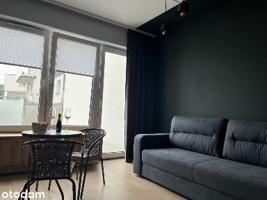 Komfortowe mieszkanie z wyposażeniem, duży balkon