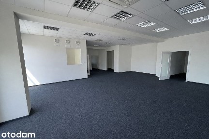 Lokal usługowy, np. klub fitness, biuro call center