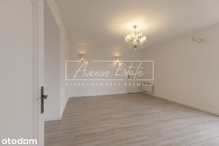 Apartament / Biuro przy Chmielnej