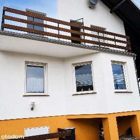 Dom nad jeziorem na Kociewiu.