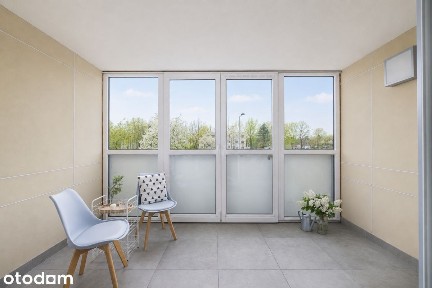 Wyposażone 30m2| oszklona loggia| przy Skm| garaż