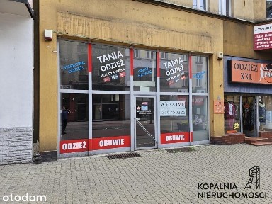 Deptak z duża witryną 150 m2 centrum