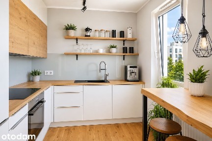 Duża Przestrzeń |Dobre nasłonecznienie |Łatwość Aranżacji| Salon 25m²