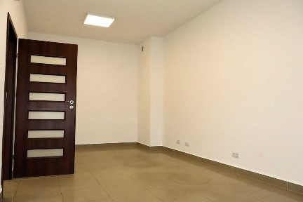 Lokal 40m2, I piętro, woda, ul. Asłanowicza/11 Listopada