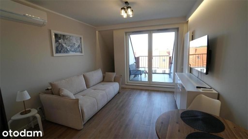 F-ra Vat, Kawalerka, klimatyzacja, balkon