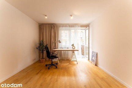 4 pokoje, winda, balkon, dwustronne, centrum