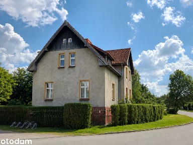 PRZEDWOJENNA WILLA W CZERNICY Z DUŻĄ DZIAŁKĄ | CENA DO NEGOCJACJI