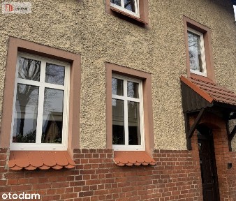 Wyjątkowa część kamienicy z dużym ogrodem