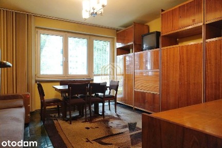 DWA BALKONY I DUŻY POTENCJAŁ - 2 NIEZALEŻNE POKOJE, PIERWSZE PIĘTRO