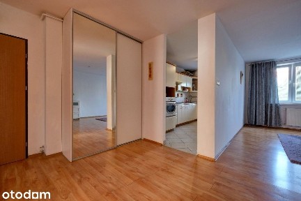 Trzypokojowe z dużą piwnicą /4,1 m2/