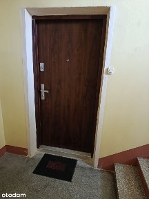 Dwupokojowe mieszkanie w centrum z balkonem i garażem podziemnym