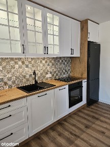 Mieszkanie 3pokoje 60m 1 piętro ul. Czarnieckiego + garaż