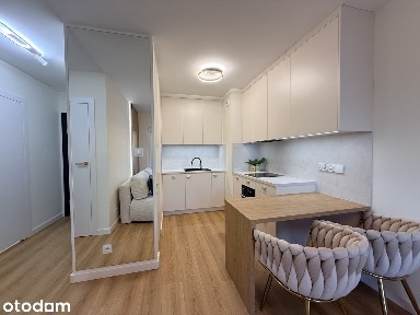 Nowoczesne mieszkanie z klimatyzacją | balkon | Osiedle Architektów |