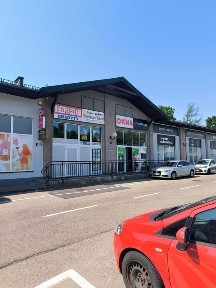 Atrakcyjby lokal użytkowy na parterze w sercu centrum handlowego
