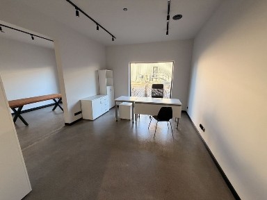 Biuro, gabinet 33 m² - maksimum przestrzeni