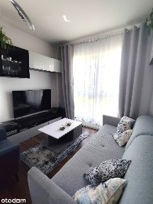 = Trzypokojowe, komfortowe mieszkanie =