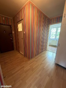 Bardzo dobra lokalizacja / ul. Barabasza 12 / czynsz 290 złotych.