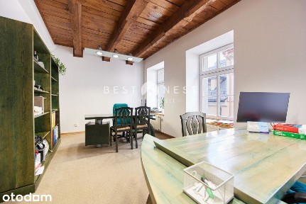 Kamienica 366 m² | 4 lokale | Ścisłe centrum